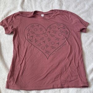 Women's Mauve Graphic Heart Short Sleeve Tee